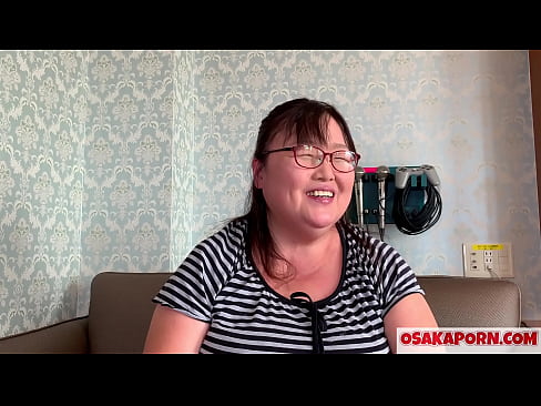 ❤️ La mare japonesa grassa ensenya les seves grans pits i gaudeix d'una joguina sexual. Una mare asiàtica de 51 anys parla de la seva experiència sexual. Yukiko 1 OSAKAPORN milf grassa ☑ Vídeo porno al ca.taxiporec.top ❤