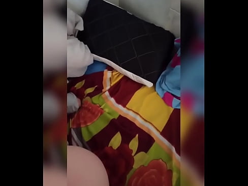 ❤️ La meva companya de pis es queda sola a casa perquè el seu marit se'n va de vacances i jo aprofito per follar-la i omplir-li el cul de llet ☑ Vídeo porno al ca.taxiporec.top ❤
